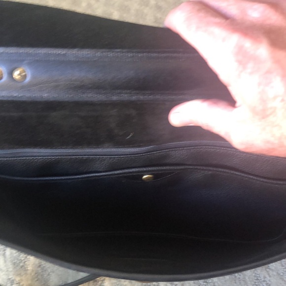 Dooney & Bourke Black Leather Side bag - Picture 8 of 10